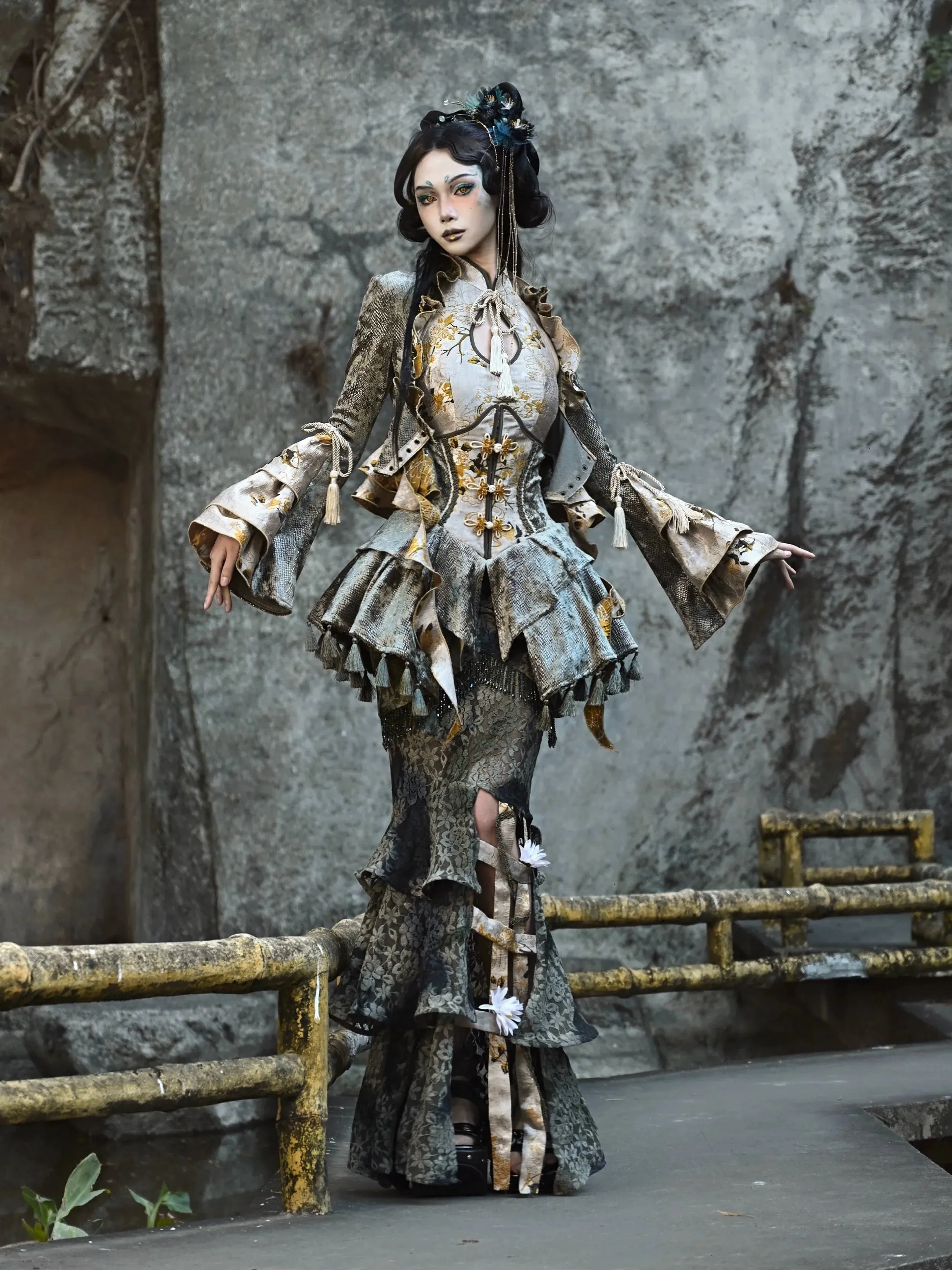 Dragon Strap Tassel Festival China Lace Jacket Short