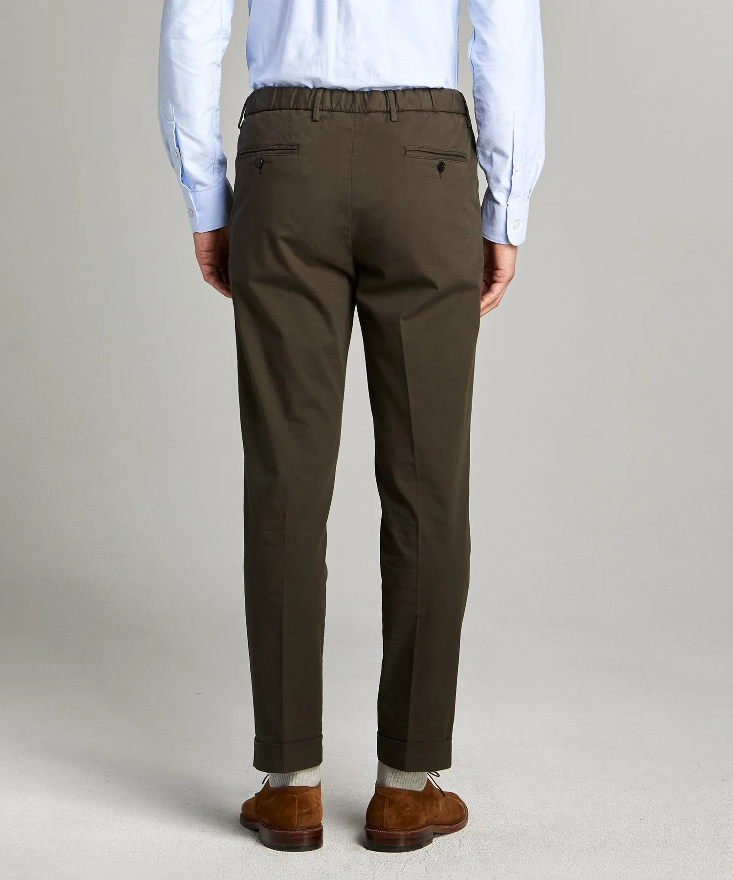 Garment Dyed Traveler Suit Trouser in Olive