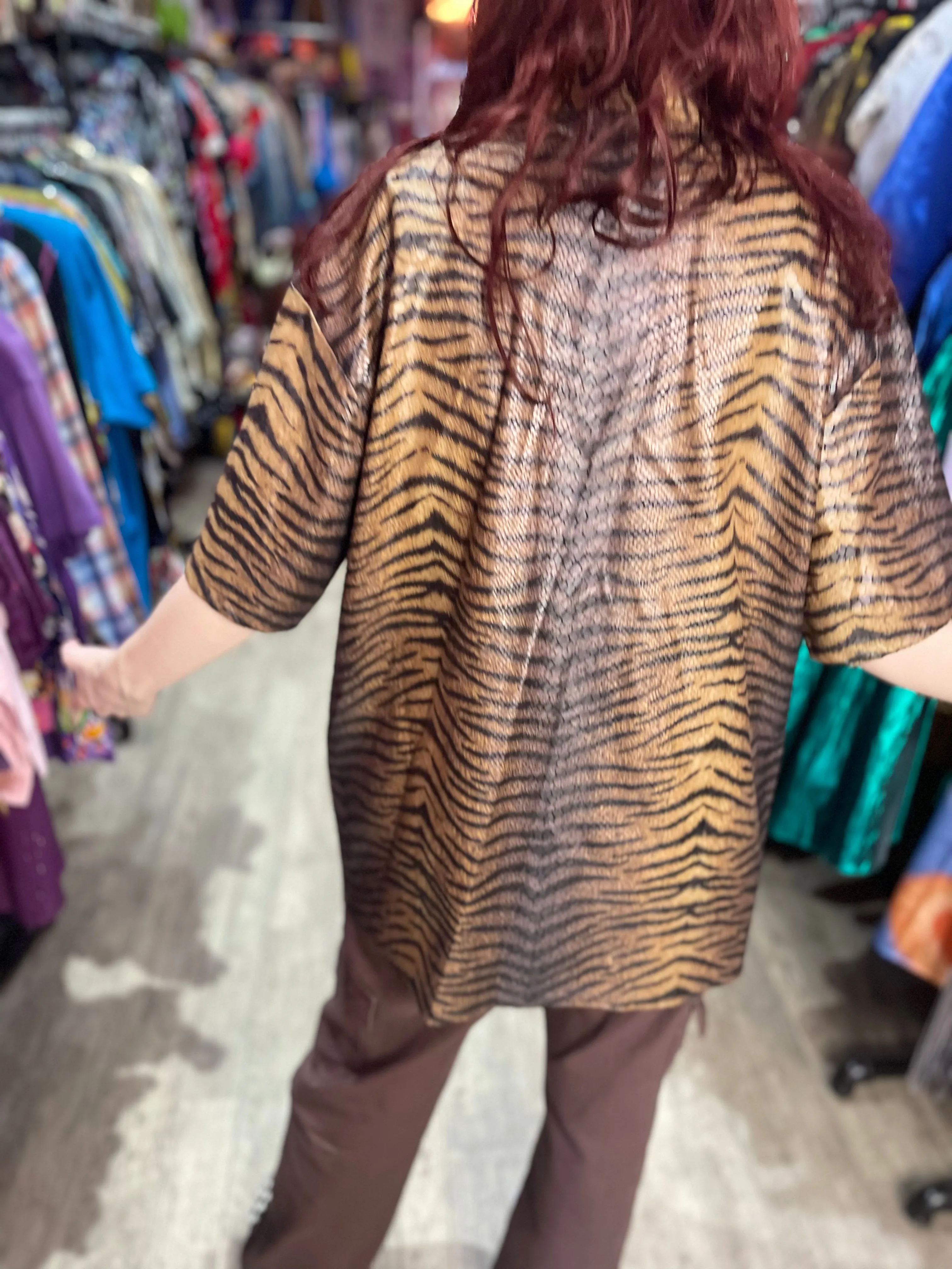 Vintage 90s Brown Textured Tiger Rave Shirt