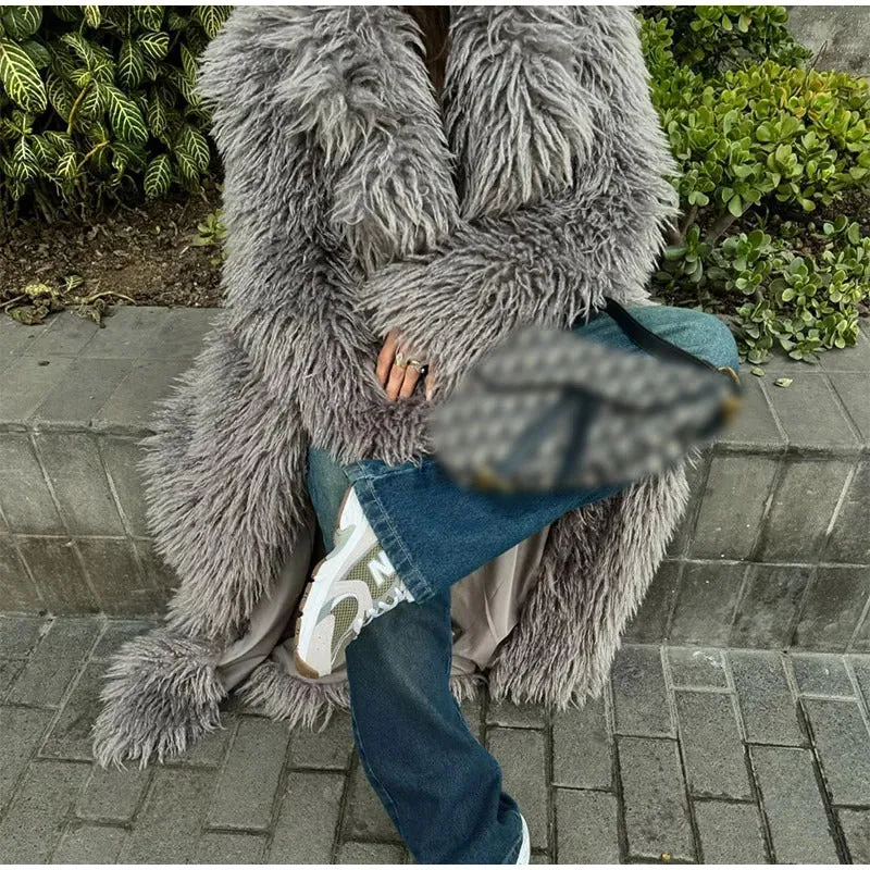 Winter New Women's Plush Faux Fur Overcoat Fashion Long Sleeved Warm Turn-down Collar Cardigan High Street Loose Outerwear 2024